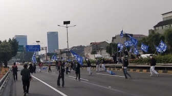 Bendera PAN Berkibar di Demo Rusuh DPR, Ini Penjelasan Eddy Soeparno