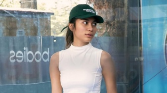 Diceraikan Pratama Arhan dan Kini Jadi Janda, Intip 5 Gaya Sporty Azizah Salsha Main Padel