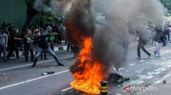Lapor Polisi Mobil Dirusak, Detik-detik ASN Kementerian Diamuk Massa saat Demo 25 Agustus
