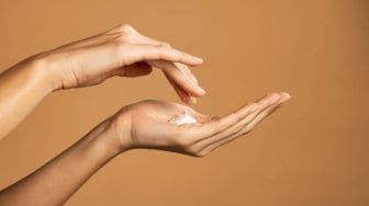 5 Rekomendasi Body Lotion untuk Menghilangkan Bekas Luka di Tubuh