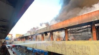 Kebakaran Pasar Payakumbuh Hanguskan 300 Toko dan 250 Lapak PKL, Asal Api Belum Jelas!