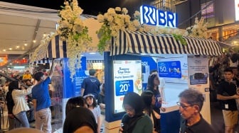 Belanja Kuliner Pakai QRIS BRImo, Banyak Untung di Festival Kuliner BRI Kampoeng Tempo Doeloe 2025