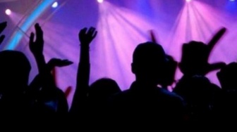 6 Fakta Pesta Sabun di Diskotik Bandung: Viral Cewek Berbikini, Pemkot Turun Tangan!
