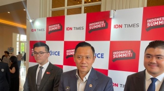 Prabowo Beri Tugas Baru, AHY Kini Jadi 'Panglima' Proyek Tanggul Laut Pantura!