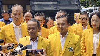 Gerbong Elite Golkar Sambangi Prabowo di Istana, Bahlil Jaga Rapat-Rapat Isi Pembicaraan