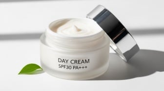 5 Day Cream Mengandung SPF 30 PA+++ Mulai Rp40 Ribuan, Bisa Gantikan Sunscreen?