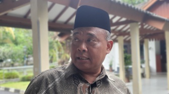 Keracunan Makan Bergizi Gratis di Sleman: Bupati Minta BGN Turun Tangan, Berikan Sanksi Tegas