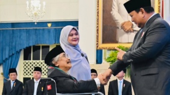 5 Artis Terima Anugerah Bintang Kehormatan dari Prabowo, Ada Jaja Miharja