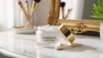 Rahasia Kulit Tetap Segar di Usia 40-an, Ini 7 Rekomendasi Moisturizer yang Wajib Dicoba
