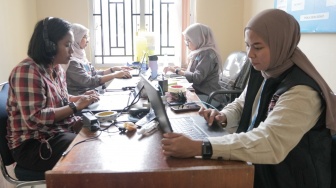 Warga Gotong Royong Bantu Pemulihan Kebocoran Pipa Minyak PT Vale
