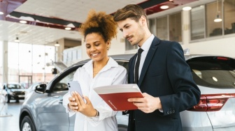 Budget 60 Juta Bisa Dapat Mobil Tahun Berapa? Cek 4 Pilihan Terbaiknya di Sini!