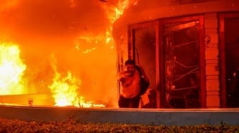 Ricuh dan Kerusuhan Mewarnai Aksi Demo 29 Agustus 2025 di Berbagai Daerah