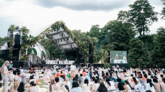 Konser Tanpa Kursi? Sunset di Kebun Raya Bogor Tawarkan Sensasi Piknik Musik Tak Terlupakan!