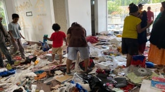Prabowo Perintahkan Polisi Tindak Tegas Penjarah Rumah Warga
