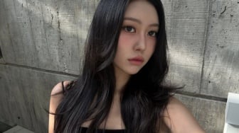 Girly & Stylish! 4 Look Outfit Jane MOMOLAND yang Bisa Jadi Inspirasi