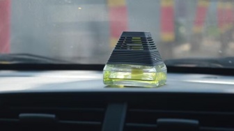 5 Pilihan Pewangi Mobil di Indomaret untuk Menghilangkan Aroma Gas Air Mata