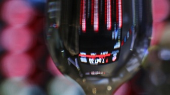 IHSG Ditutup Melemah Meski Demonstrasi Protes ke DPR dan Pemerintah Mulai Mereda