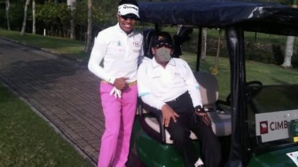Foto Lawas Ahmad Sahroni Main Golf Viral dan Bikin Geger: Dulu Merasa SNSD?