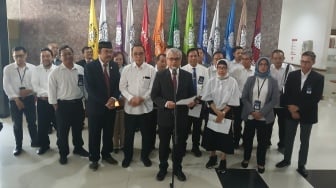 Rektor UNS Solo Serukan Ketenangan, Peringatkan Bahaya Anarki bagi Bangsa