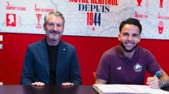 RESMI! Calvin Verdonk Cetak Sejarah Gabung ke LOSC Lille