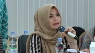 Warga Antusias Sambut Jihan Fahira di Tengah Kritik DPR: Yang Ini Jangan Disenggol