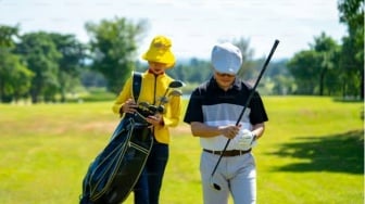 Apa Tugas Caddy Golf? Ahmad Sahroni Diduga Pernah Jalani Profesi Ini