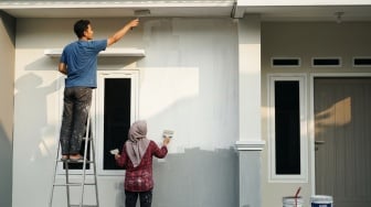 5 Rekomendasi Cat Anti Jamur dan Anti Lembap Terbaik 2025, Tahan Musim Hujan dan Panas