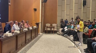 Pimpinan DPR RI Akhirnya Temui Massa dari BEM SI dan Cipayung Plus di Senayan Hari Ini
