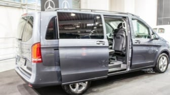 8 Mobil Alternatif Alphard yang Murah: Versi Keluaran Jepang, Korea, dan Eropa