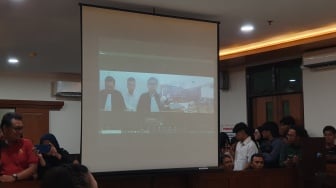 Kecelakaan Maut BMW Sleman: Solidaritas untuk Argo, Teman-teman Almarhum Kawal Ketat Sidang