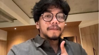 Ferry Irwandi S2 di Mana? Rekam Jejak Akademiknya Mentereng