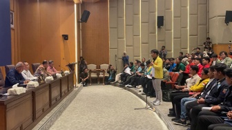 Di Hadapan Pimpinan DPR, Mahasiswa Keberatan dengan Pernyataan Prabowo Soal Dugaan Makar