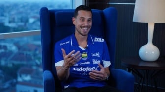 Blak-blakan! Thom Haye Ungkap Alasan Utama Tertarik Gabung Persib Bandung