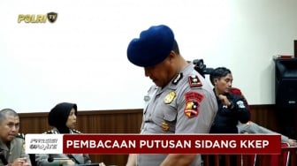 Kompol Kosmas, Perwira dalam Rantis yang Lindas Ojol, Menangis saat Dipecat dari Kepolisian