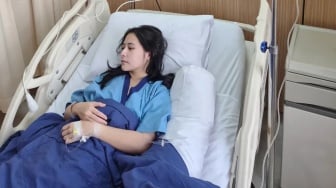 Drop hingga Opname, Prilly Latuconsina Akui Pernah Diam-Diam Infus demi Kerjaan