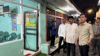 Aksi Dini Hari Wapres Gibran: Ronda Bareng Warga, Pastikan Jakarta Aman Pasca-Demo
