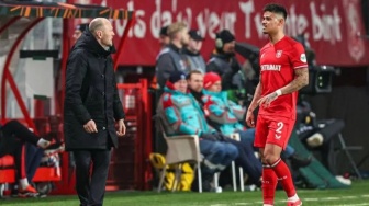 Mees Hilgers Main Lagi, Pelatih FC Twente Resmi Dipecat!