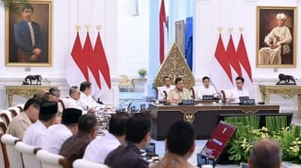 Prabowo Minta Tim Ekonomi Tingkatkan Lapangan Kerja Secara Merata, Tidak Terpusat di Jakarta