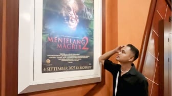 Review Film Menjelang Magrib 2, Nggak Ada Alasan Buat Dilanjutkan!