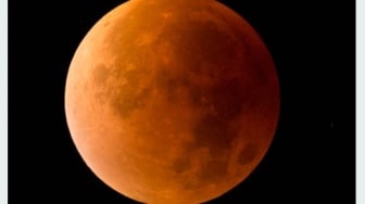 Jangan Lewatkan! Gerhana Bulan Total Bakal Bikin Langit Sumsel Dramatis Merah Membara