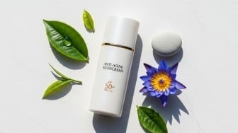 Mau Cantik Awet Muda? Ini 5 Sunscreen Anti Aging Terbaik Mulai Rp40 Ribuan