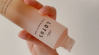 4 Toner Lotus Kaya Antioksidan untuk Kulit Glowing Alami dan Bebas Kusam