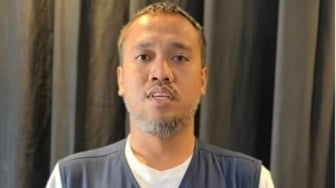Vincent Rompies Peluk Kiki Ucup Usai Sederet Musisi Mundur dari Pestapora