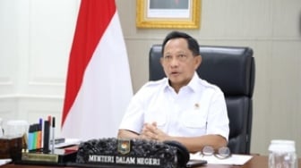 Untuk Jaga Situasi Kondusif di Daerah, Mendagri Tito: Kepala Daerah Perkuat Satlinmas dan Forkopimda