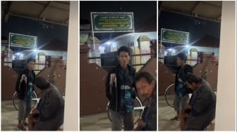 Viral Dua Pria Gedor Pintu Rumah Minta Makan, Wanita Ini Ketakutan