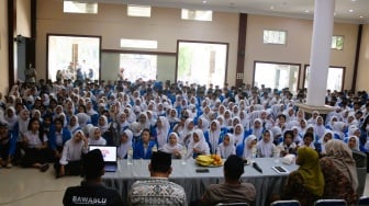 Cegah Politik Uang Sejak Dini, Bawaslu Bogor Masuk Sekolah Ajak Gen Z Jadi Pengawas Pemilu