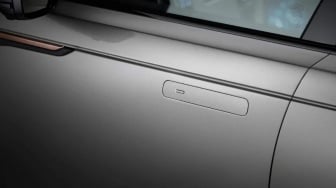 Gagang Pintu Tarik Pada Mobil Baru Segera Dilarang, Terlihat Futuristik Tapi Kurang Aman