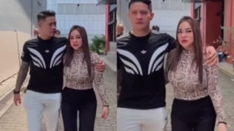 Kenal 2 Minggu, Anisa Bahar Langsung Dinikahi Brondong 19 Tahun Lebih Muda