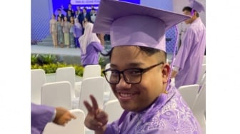 Bukan Cuma Tudingan 'Agen CIA'? Ini 4 Fakta Geger Lain dari Anak Menkeu Purbaya Sadewa