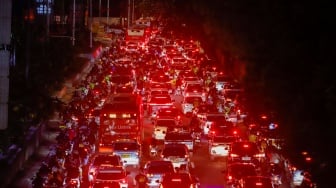 Potret Horornya Kemacetan yang terjadi di Jalan TB Simatupang